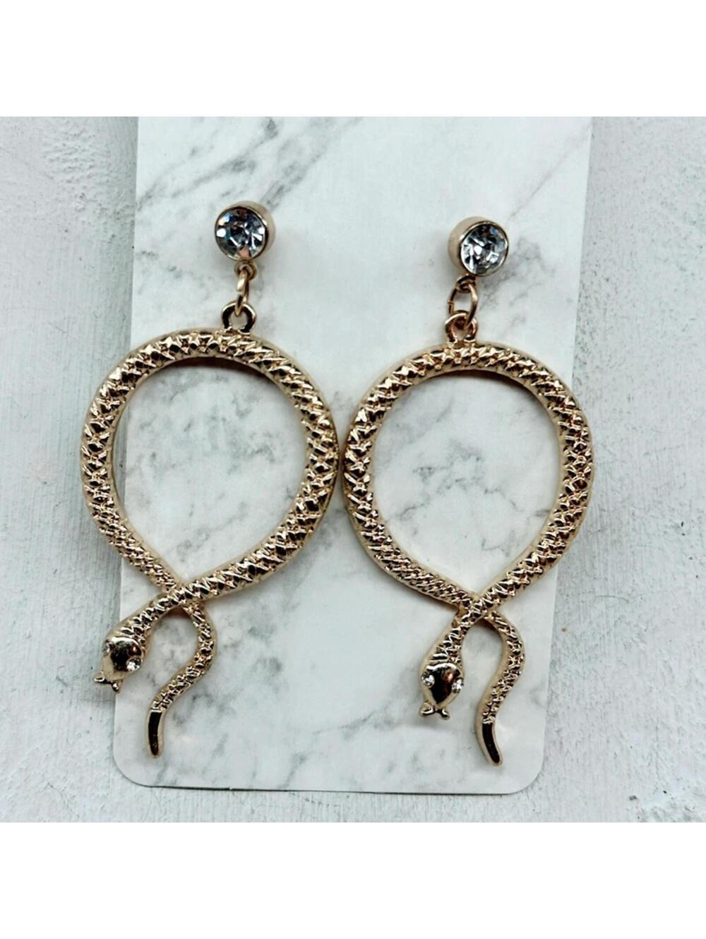 6529gc. Goldtone Snake Earrings